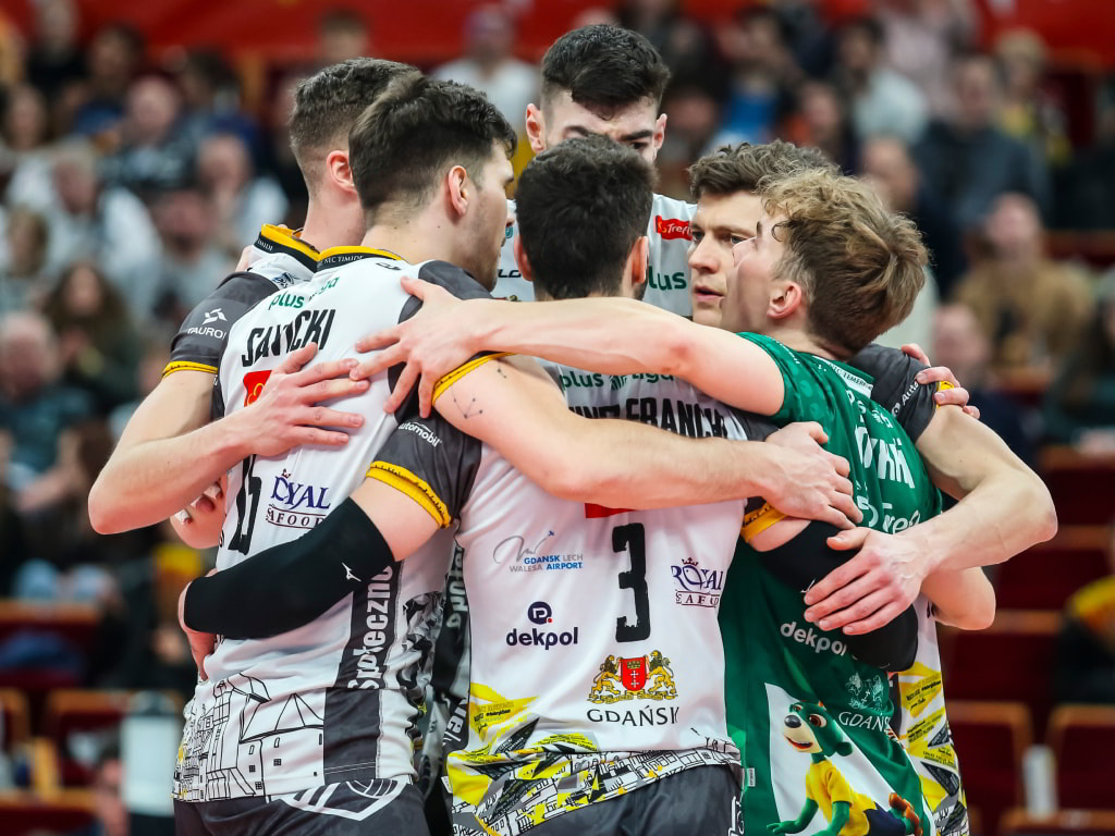 Zawodnicy Trefl Gdańsk podczas meczu z Slepsk Malow.