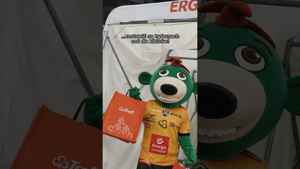 Treflik wkradł się na trybuny i zostawił niespodzianki dla #LwichKibiców 🤫 | Energa Trefl Gdańsk